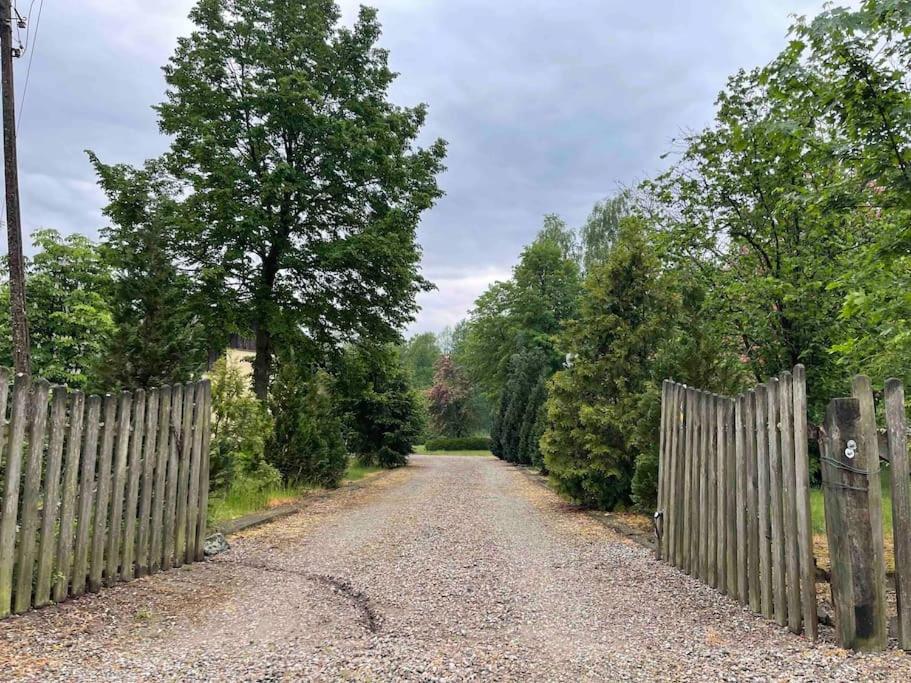 Komfortowy Dom W Lesie Miedzichowo Exterior foto